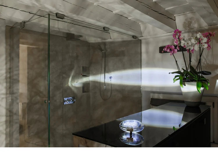 The Solis Celestial Lens Projector