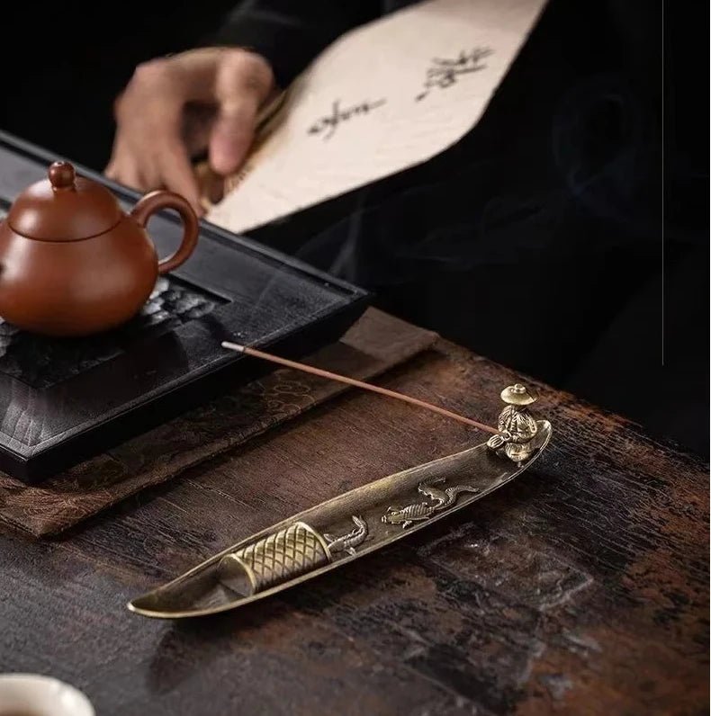 Japanese Style Fisherman Boat Incense Holder | Zen Home Decor - Glow & Drift
