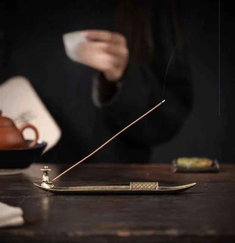 Japanese Style Fisherman Boat Incense Holder | Zen Home Decor - Glow & Drift