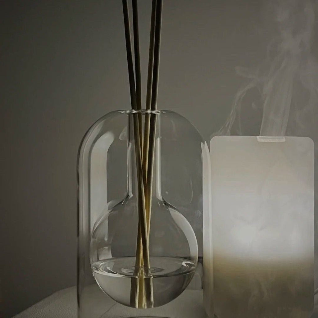 Minimalist Glass Essential Oil Diffuser Bottle - Glow & Drift